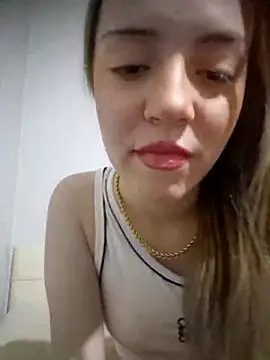 SUSELLAM1 online show from March 8, 2025, 4:39 pm