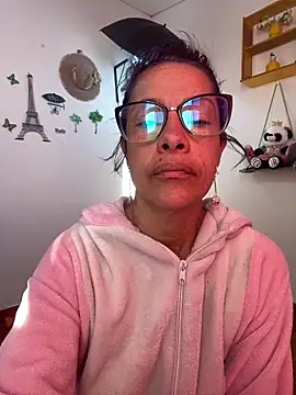 Goddess-Love- online show from November 1, 2025, 11:12 am