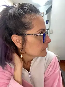 Snapshot of Goddess-Love- chatting on May 6, 2026, 11:15 am Goddess-Love- online show from May 6, 2026, 11:15 am