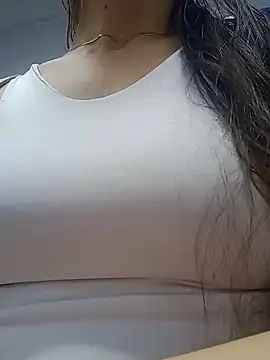 Snapshot of Catalinna_Thompson chatting on January 14, 2025, 11:42 am Catalinna Thompson online show from January 14, 2025, 11:42 am