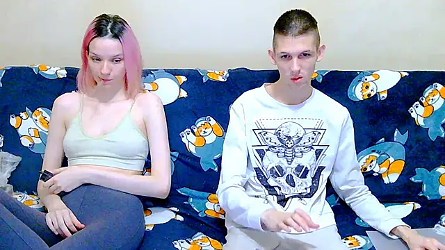 Ivy Lester online show from November 13, 2025, 2:54 am