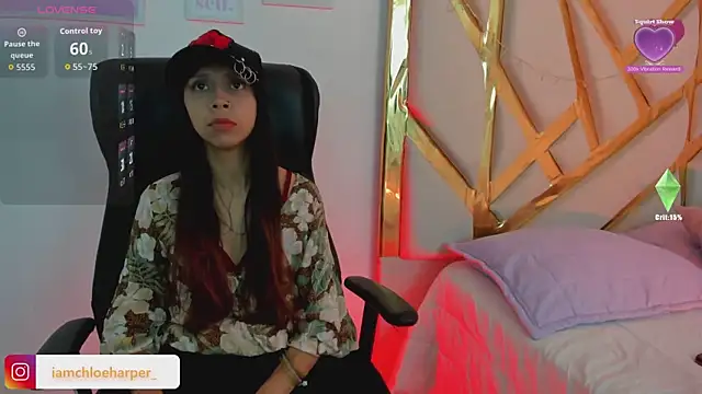 Goddess  Lilith online show from October 31, 2025, 2:23 am