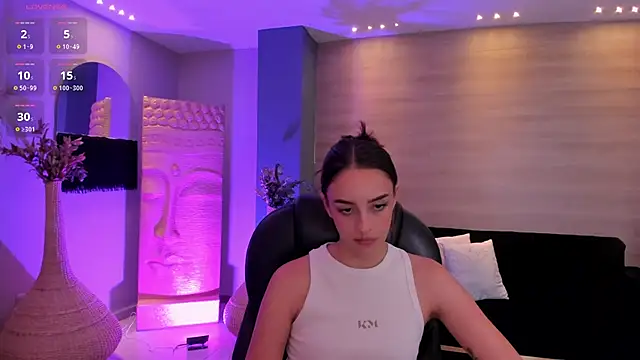 KaiaFerreira online show from February 25, 2025, 6:20 pm