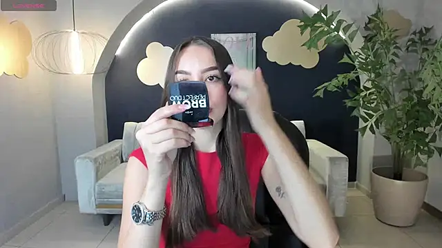 KaiaFerreira online show from March 3, 2025, 12:16 pm