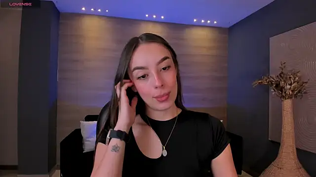 KaiaFerreira online show from March 16, 2025, 12:11 pm