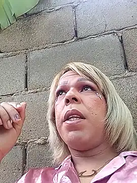 blondebitchlitle online show from January 15, 2026, 2:43 pm