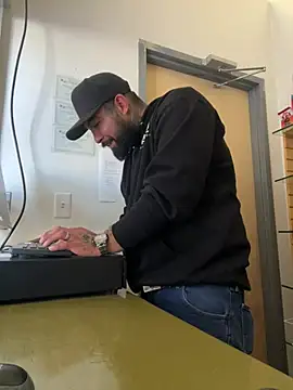 jr91esl online show from January 31, 2025, 8:33 pm