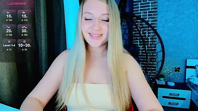 Evacadooo online show from September 28, 2025, 5:57 am