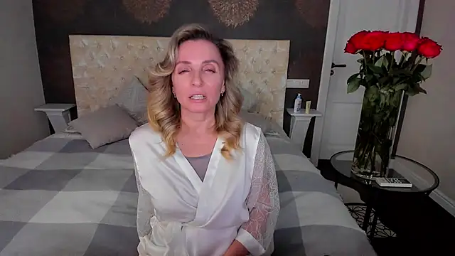 AllisonWilliams online show from September 14, 2025, 5:01 pm