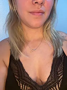 cheylm online show from December 12, 2024, 4:04 am