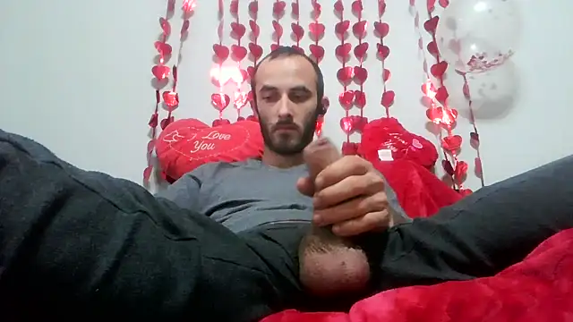 kisandgioni online show from February 2, 2025, 10:13 am