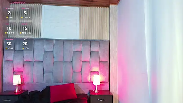 honney dark online show from April 11, 2026, 12:09 pm