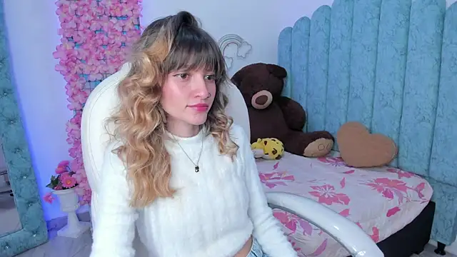 summer sweet  online show from February 27, 2025, 5:13 am