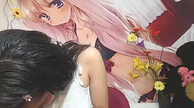 Bonnie-Kim online show from December 23, 2024, 6:05 pm