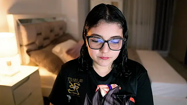 Snapshot of Camilaa_bueno chatting on September 24, 2025, 11:19 pm Camilaa bueno online show from September 24, 2025, 11:19 pm