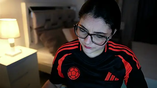 Camilaa bueno online show from March 2, 2026, 11:11 pm