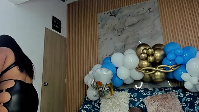 Any topless online show from October 3, 2025, 11:07 am