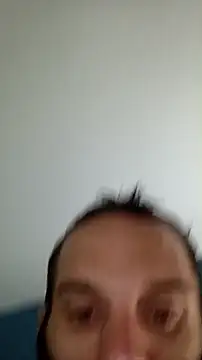 InnocentLetsgetit123 online show from November 14, 2025, 1:43 pm