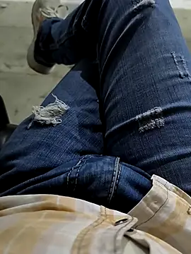 faaseel online show from October 13, 2025, 10:26 am