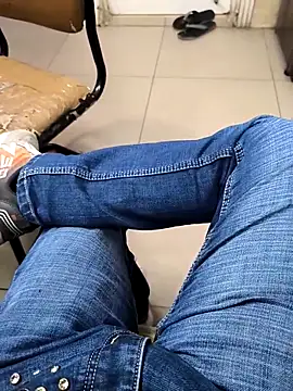 faaseel online show from October 18, 2025, 5:54 am