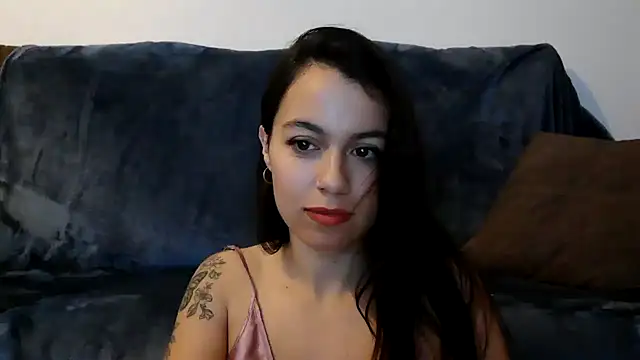 AmaraBella69 online show from December 6, 2024, 10:52 pm