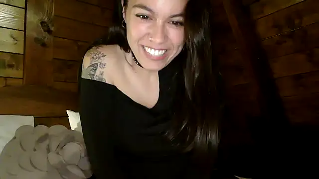 AmaraBella69 online show from December 14, 2024, 11:23 pm