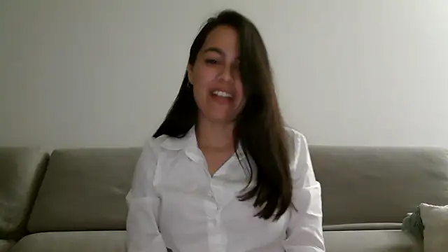AmaraBella69 online show from December 28, 2024, 10:34 pm