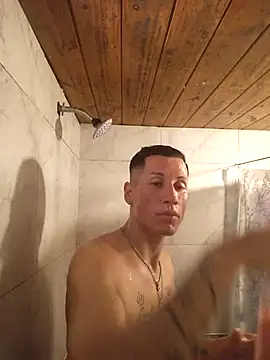 FlacoDani online show from September 9, 2025, 5:23 pm