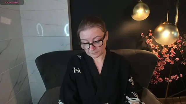 AlexandraKind online show from January 26, 2025, 2:14 am