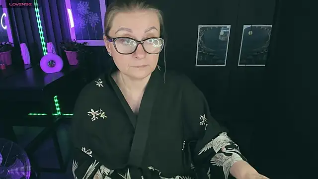 AlexandraKind online show from February 28, 2025, 7:56 pm