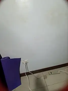 Katrina The Kitty online show from November 14, 2025, 2:21 am