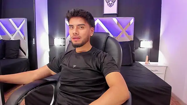 Tommidubois online show from January 22, 2025, 12:06 am