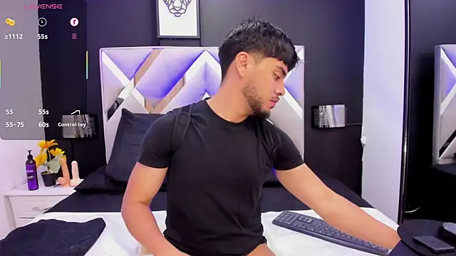 Tommidubois online show from February 27, 2025, 2:10 am