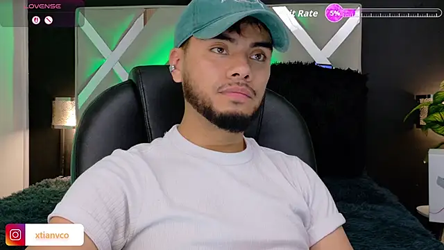 Tommidubois online show from December 17, 2025, 4:07 am