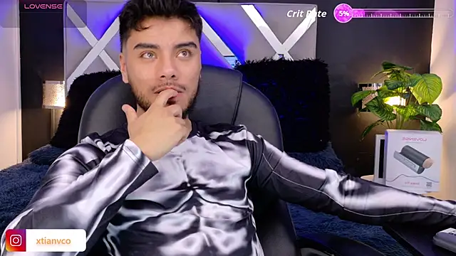 Tommidubois online show from January 9, 2026, 4:04 am