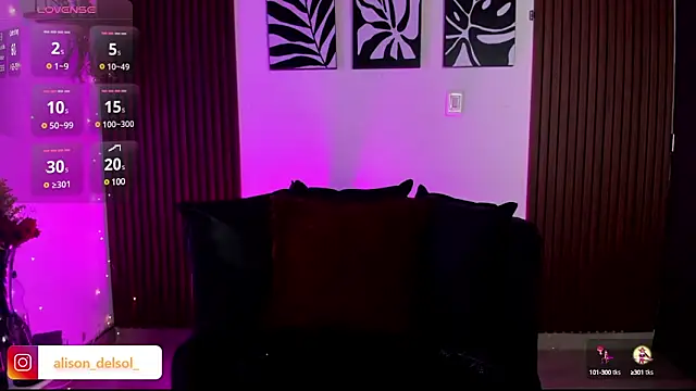 Snapshot of Alisson_Wynter chatting on February 18, 2025, 3:10 am Alisson Wynter online show from February 18, 2025, 3:10 am
