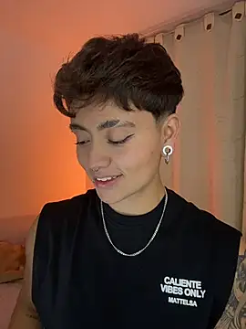 Snapshot of Chriss_gomez2 chatting on January 17, 2026, 7:24 am Chriss gomez2 online show from January 17, 2026, 7:24 am