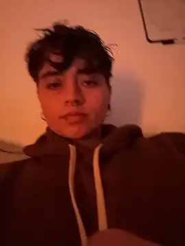 Snapshot of Chriss_gomez2 chatting on March 22, 2026, 2:15 am Chriss gomez2 online show from March 22, 2026, 2:15 am