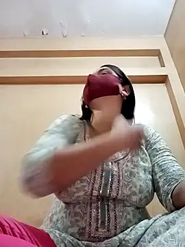 Magical Girl- online show from February 12, 2025, 9:52 am