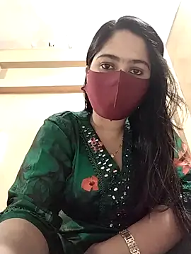 Magical Girl- online show from March 23, 2025, 3:32 am