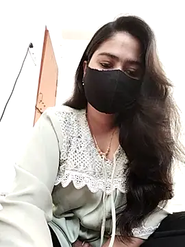 Magical Girl- online show from February 14, 2026, 5:15 am