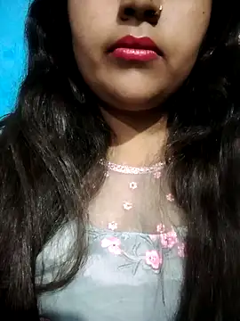 Love-Veronica online show from February 15, 2026, 12:47 pm