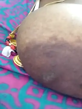 Sexy Radhikaa online show from December 4, 2025, 10:02 am