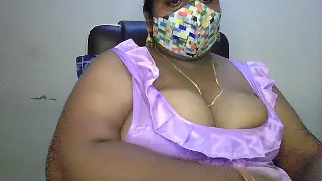 Sexy Radhikaa online show from July 22, 2026, 10:45 pm