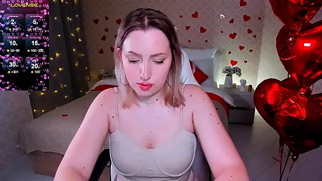 Snapshot of Jenny_Luvv chatting on February 13, 2025, 5:44 pm Jenny Luvv online show from February 13, 2025, 5:44 pm