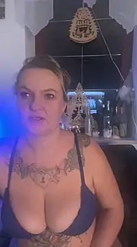 Inked blondi online show from December 19, 2024, 11:03 pm