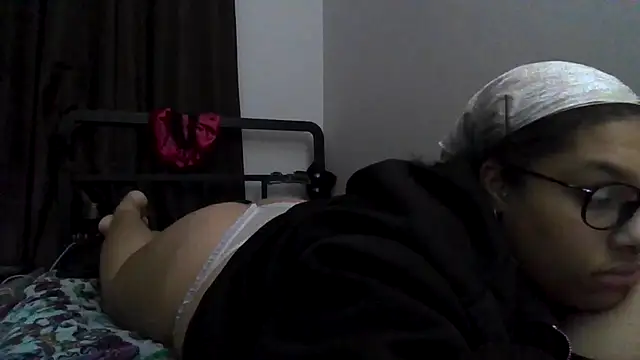 Snapshot of ariadxxx chatting on December 29, 2024, 11:50 pm ariadxxx online show from December 29, 2024, 11:50 pm