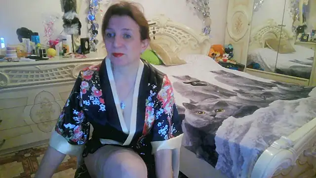 Snapshot of Debra_Phoenix chatting on May 10, 2026, 1:00 am Debra Phoenix online show from May 10, 2026, 1:00 am