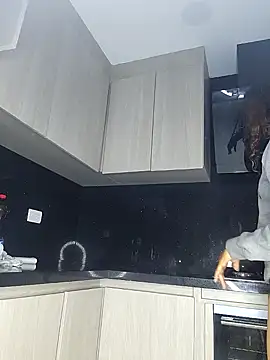 varenkaivanova 22 online show from December 14, 2024, 11:18 am