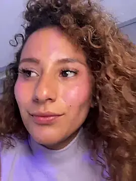 varenkaivanova 22 online show from March 21, 2025, 10:28 am